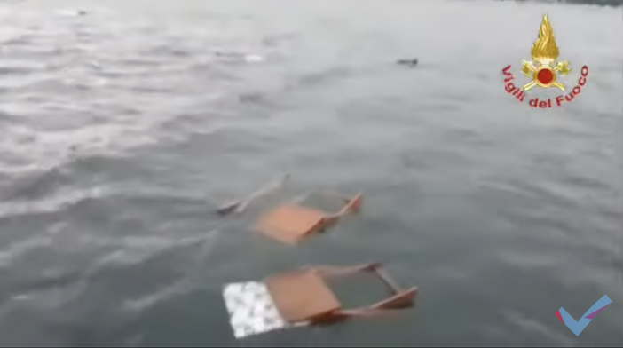 TRAGEDIA SUL LAGO MAGGIORE. Il racconto dei testimoni: «I superstiti salvati aggrappati alle sedie e a una bombola del gas» TRAGEDIA SUL LAGO MAGGIORE. Il racconto dei testimoni: «I superstiti salvati aggrappati alle sedie e a una bombola del gas»