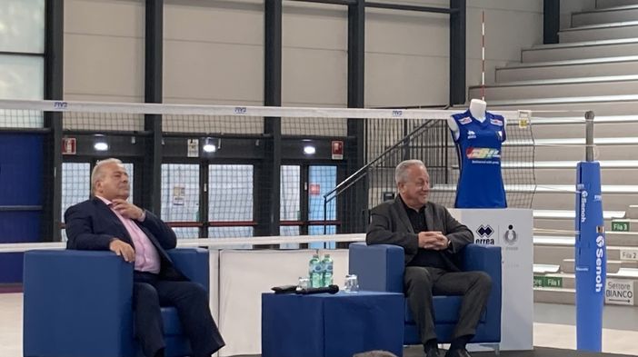 Il presidente Giuseppe Manfredi e Julio Velasco