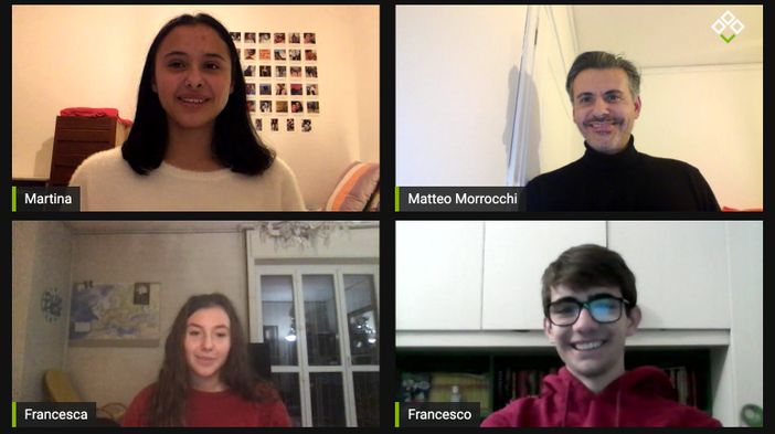 Francesca, Martina e Francesco sono i tre adolescenti che, guidati da Matteo Morrocchi, racconteranno il loro modo di vedere la casa durante il lockdown