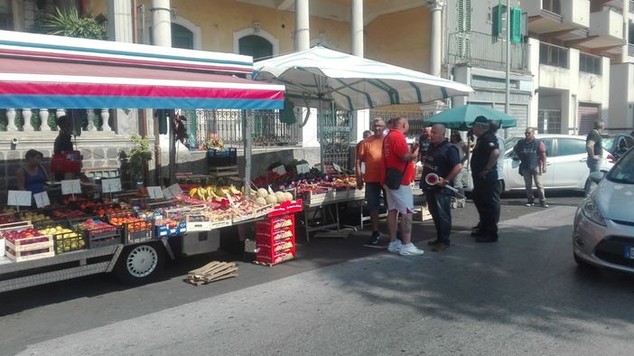 Stop a sagre e fiere, Confesercenti: «Provvedimento incomprensibile» Stop a sagre e fiere, Confesercenti: «Provvedimento incomprensibile»