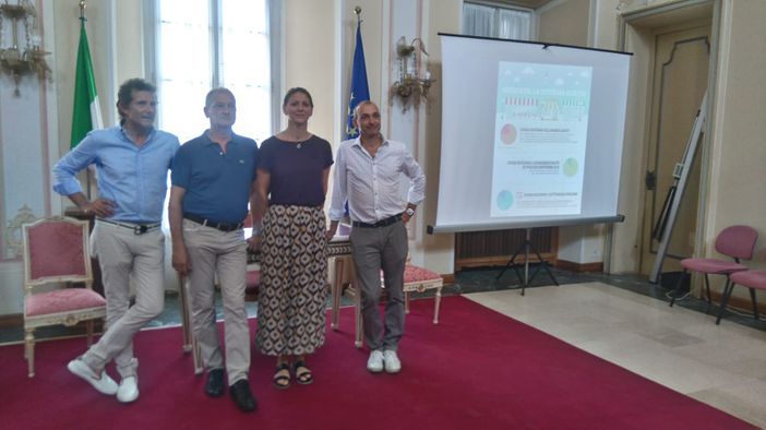 Il mercato di Varese trasloca in piazza Repubblica