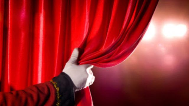 Assegnati i contributi alle sale teatrali e cinematografiche. Maffioli: «Un patrimonio prezioso per la città che merita il nostro sostegno»