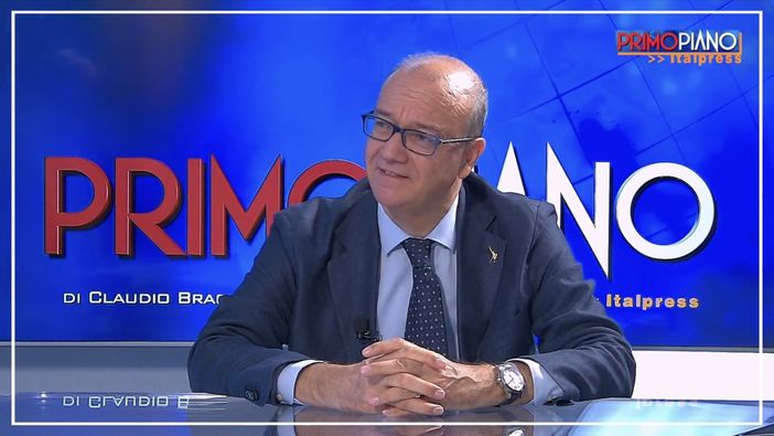 Valditara “La rivoluzione del buon senso per una scuola migliore” Valditara “La rivoluzione del buon senso per una scuola migliore”