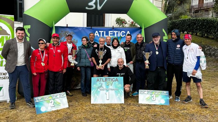 Le premiazioni della terza edizione del Giro del Picuz di Sangiano