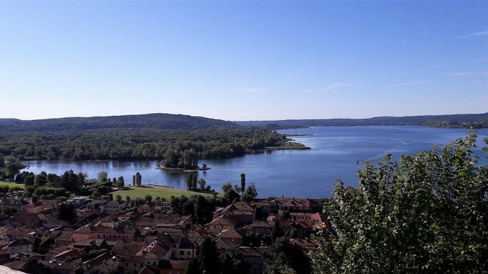 Panorama del lago Maggiore da Angera