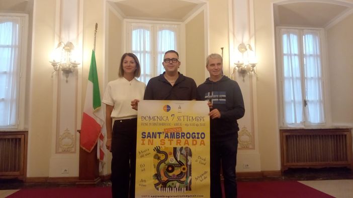 La presentazione in Comune a Varese del programma della festa del rione Sant'Ambrogio La presentazione in Comune a Varese del programma della festa del rione Sant'Ambrogio