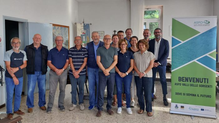 L'assemblea dei soci Asfo Valli delle Sorgenti a Luvinate L'assemblea dei soci Asfo Valli delle Sorgenti a Luvinate