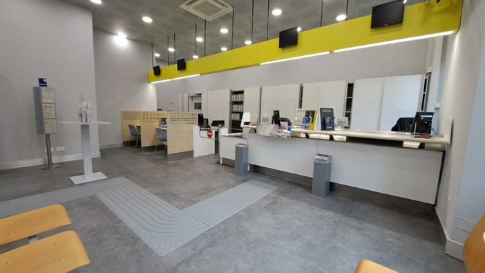 L'ufficio postale di Arcisate rinnovato L'ufficio postale di Arcisate rinnovato