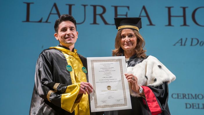 Andrea Carcano, dall'Insubria alla start up di cybersicurezza da un miliardo di dollari: «Credete nelle vostre idee» Andrea Carcano, dall'Insubria alla start up di cybersicurezza da un miliardo di dollari: «Credete nelle vostre idee»