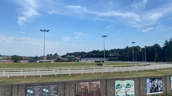 L'Ippodromo Le Bettole di Varese L'Ippodromo Le Bettole di Varese
