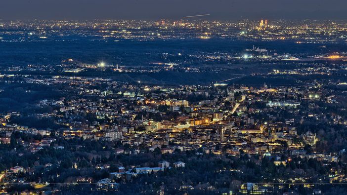 L'immagine di Luca Sacchet postata su Facebook dal governatore e dal Comune di Varese