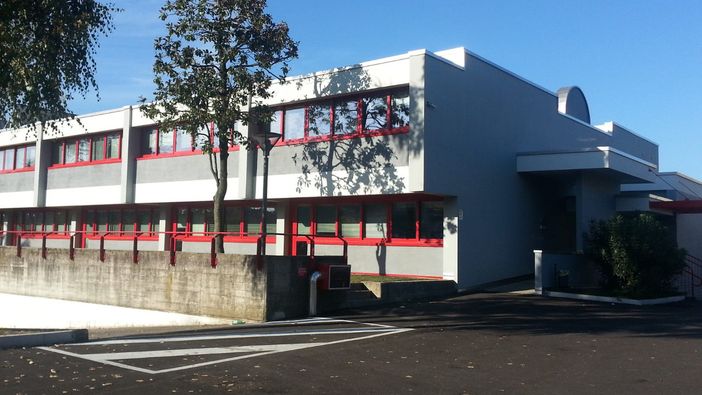 Dal sogno di un professore alla realtà: a Caronno Varesino la classe diventa “fuoriclasse”, grazie a un nuovo approccio alla scuola