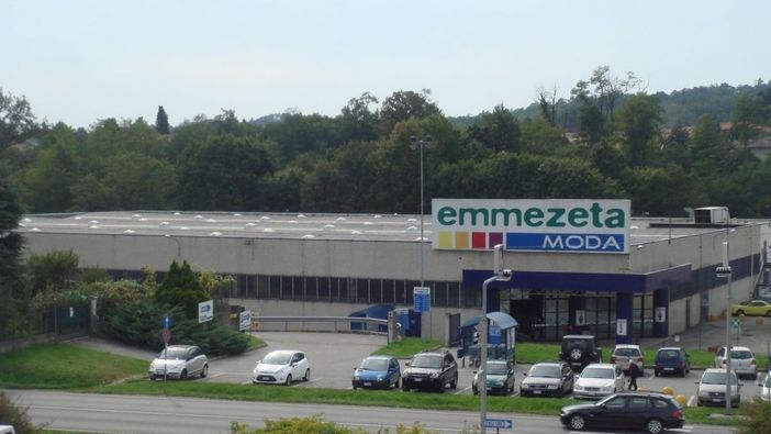 L'ex negozio Emmezeta Moda
