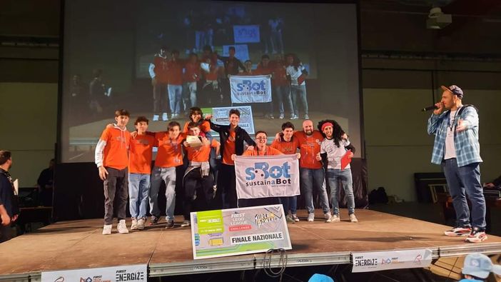 La Malnate virtuosa diventa un esempio vincente alla First Lego Leaugue La Malnate virtuosa diventa un esempio vincente alla First Lego Leaugue