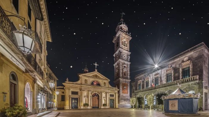 Una visita guidata alla scoperta di "Varese sotto le stelle" Una visita guidata alla scoperta di "Varese sotto le stelle"
