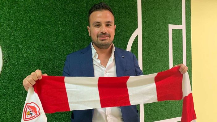 Clamoroso Varese: divorzio con il ds Montanaro Clamoroso Varese: divorzio con il ds Montanaro