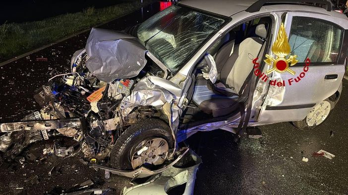 Le immagini dell'incidente stradale avvenuto ad Abbiategrasso