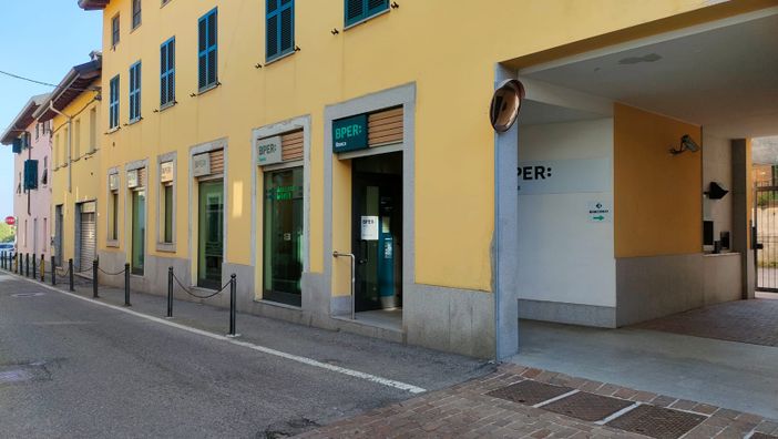 La filiale della banca Bper di Jerago con Orago