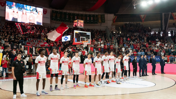 Tre partite per conquistare la salvezza per la Openjobmetis Varese (foto Fabio Averna)