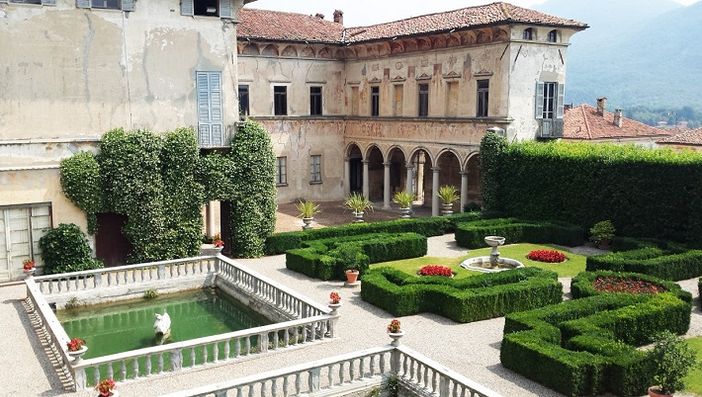 Villa Cicogna Mozzoni, a Bisuschio, ospiterà la terza edizione di Calici In Villa Villa Cicogna Mozzoni, a Bisuschio, ospiterà la terza edizione di Calici In Villa