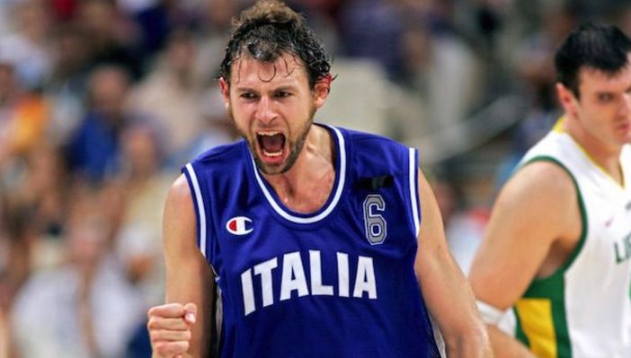 Giacomo "Gek" Galanda con la maglia azzurra della Nazionale Giacomo "Gek" Galanda con la maglia azzurra della Nazionale