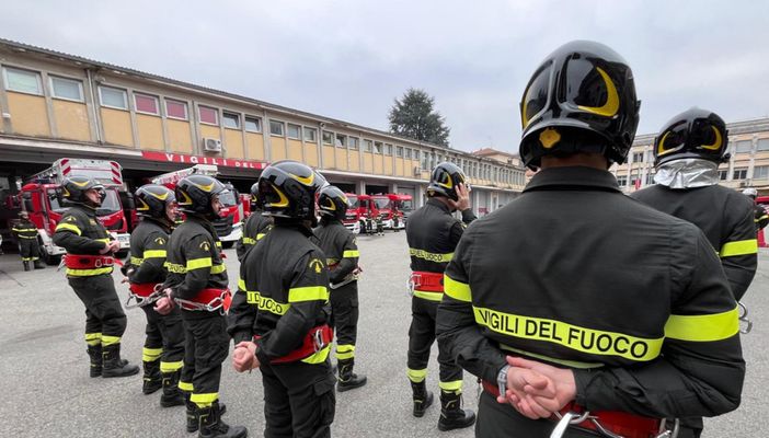 Sottoscritta la convenzione per l’istituzione di un presidio acquatico dei Vigili del Fuoco sul lago Maggiore Sottoscritta la convenzione per l’istituzione di un presidio acquatico dei Vigili del Fuoco sul lago Maggiore