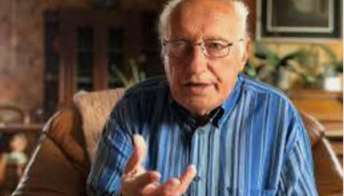 L'ex sindaco di Daverio Gino Tamborini L'ex sindaco di Daverio Gino Tamborini