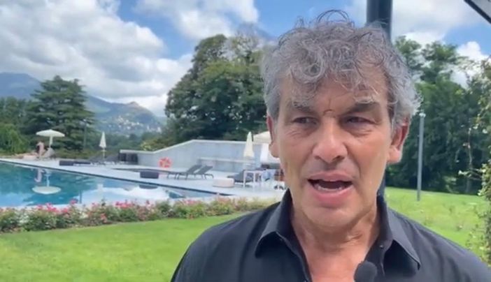 Il ds giallonero Malfatti ha accolto il nuovo coach al Palace e ha affrontato ogni domanda, anche quelle che possono far male