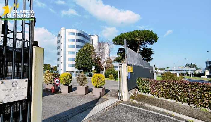 Indagini sulle criptovalute, sequestrati dalla Guardia di Finanza di Milano oltre 9 milioni di dollari Indagini sulle criptovalute, sequestrati dalla Guardia di Finanza di Milano oltre 9 milioni di dollari
