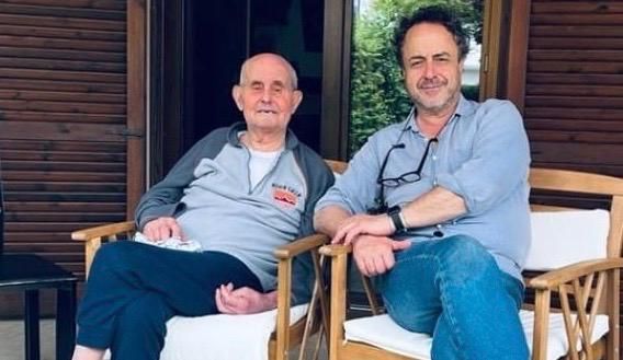 Luigi Manco ricorda con questa foto il papà Ciro Luigi Manco ricorda con questa foto il papà Ciro