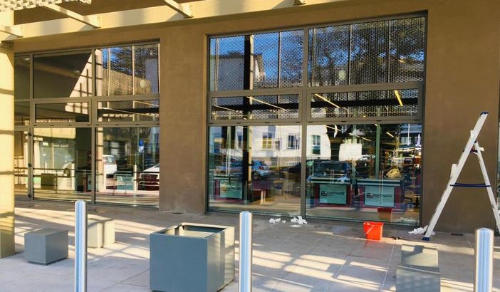 Biumo, a giorni l’apertura del nuovo supermercato: si completa la riqualificazione dell’area ex Enel Biumo, a giorni l’apertura del nuovo supermercato: si completa la riqualificazione dell’area ex Enel