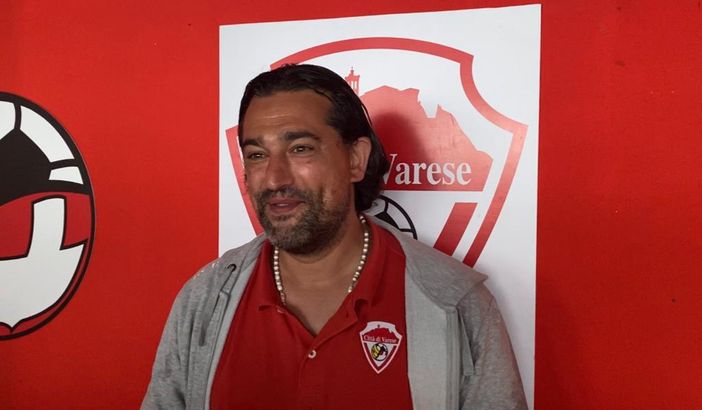 VIDEO. Porro: «Uomini veri hanno davanti 21 giorni per arrivare in vetta. Tre anni fa il Varese era in terza categoria» VIDEO. Porro: «Uomini veri hanno davanti 21 giorni per arrivare in vetta. Tre anni fa il Varese era in terza categoria»