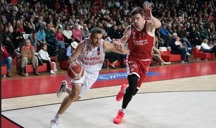 Giancarlo Ferrero impegnato contro la Pallacanestro Trieste (foto Fabio Averna)