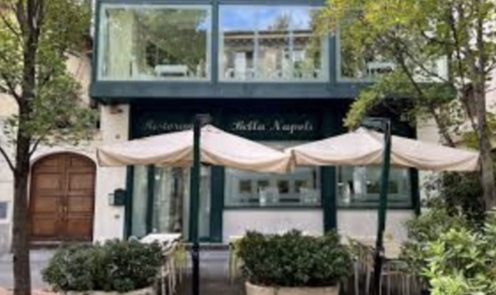 Nuova vita per la pizzeria Bella Napoli: una società immobiliare milanese rileva la storica insegna varesina Nuova vita per la pizzeria Bella Napoli: una società immobiliare milanese rileva la storica insegna varesina