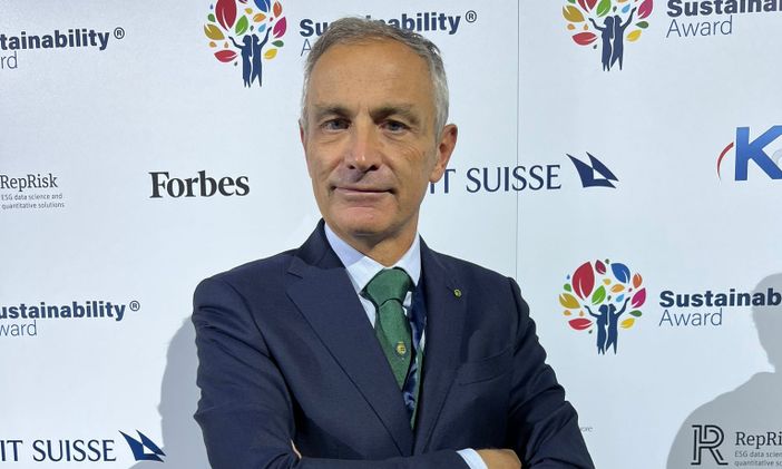 Il Presidente dell’Università Liuc Riccardo Comerio ha ricevuto la Civica Benemerenza di Busto Arsizio Il Presidente dell’Università Liuc Riccardo Comerio ha ricevuto la Civica Benemerenza di Busto Arsizio