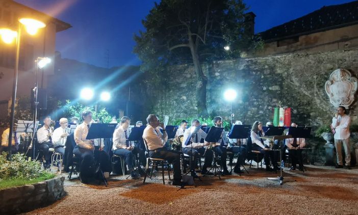 "Bande IN...Chiostro" accende la musica a Voltorre "Bande IN...Chiostro" accende la musica a Voltorre