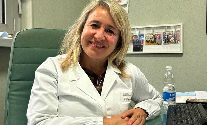 La dottoressa Elisabetta Todisco, direttrice dell’Ematologia e Trapianto di Cellule Staminali dell’ospedale di Busto Arsizio La dottoressa Elisabetta Todisco, direttrice dell’Ematologia e Trapianto di Cellule Staminali dell’ospedale di Busto Arsizio