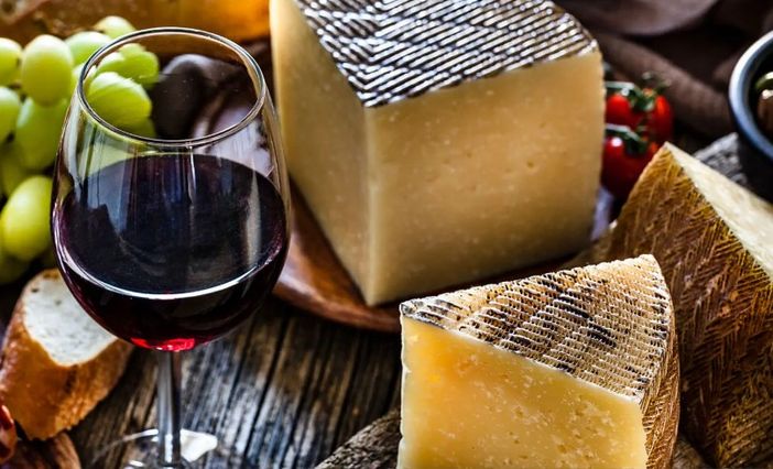 Il Mercato della Terra del Piambello sbarca anche a Bisuschio Il Mercato della Terra del Piambello sbarca anche a Bisuschio