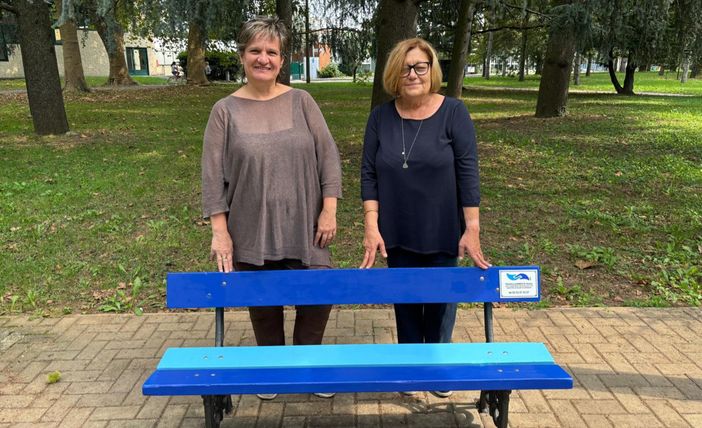 Castellanza si illumina di blu per la Giornata Mondiale della Prevenzione al Suicidio