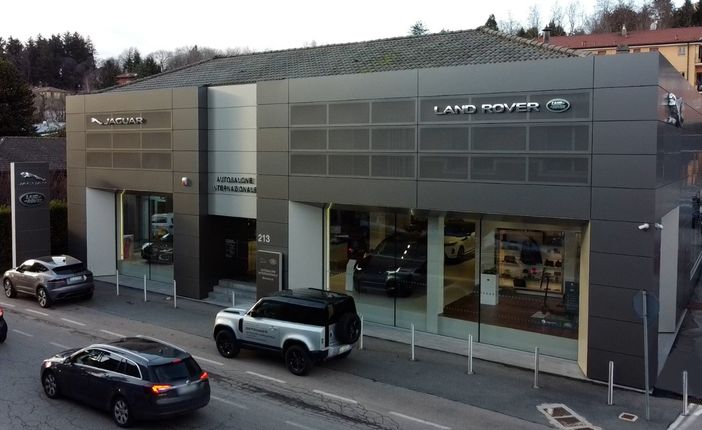 Autosalone Internazionale amplia la ricerca di personale: altre quattro posizioni aperte