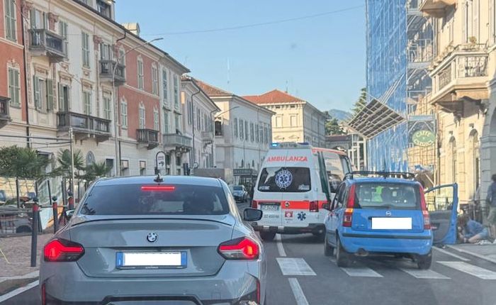 Le immagini dell'incidente in una foto tratta da Luinonotizie.it Le immagini dell'incidente in una foto tratta da Luinonotizie.it