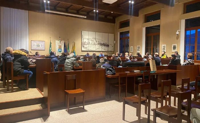 Frana Luino, riunione operativa in Prefettura a Varese. Assessore La Russa: «Monitoriamo costantemente il territorio»