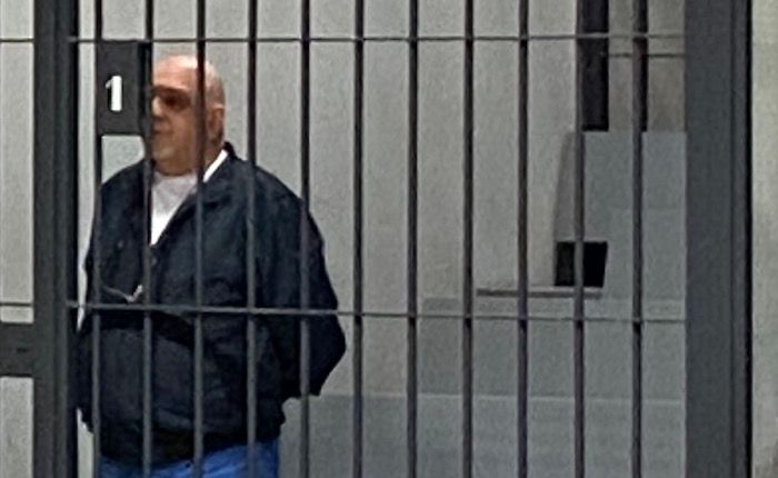 Sergio Domenichini in aula (foto tratta da Luinonotizie.it) Sergio Domenichini in aula (foto tratta da Luinonotizie.it)