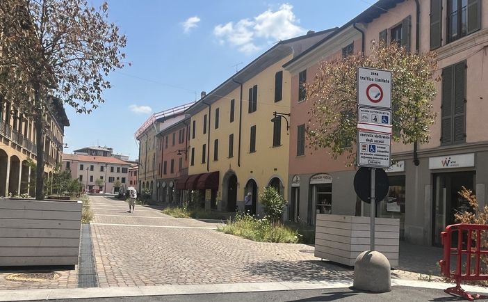L'ingresso di via Cavallotti L'ingresso di via Cavallotti