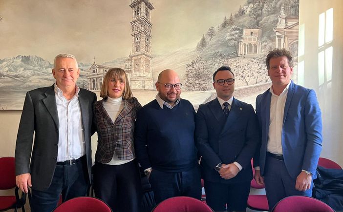 La conferenza stampa dei consiglieri comunali della Lega di Varese