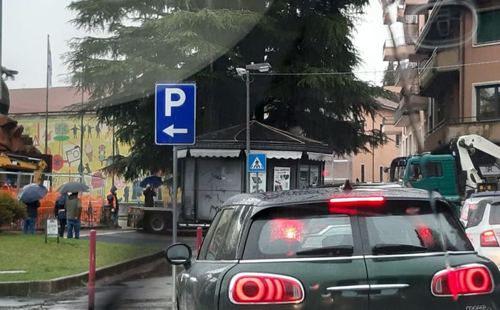 Un chiosco "a spasso" per il centro. Trasloca una delle due strutture di piazza Repubblica