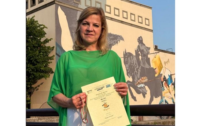 L'autrice morazzonese Lucia Tiziani