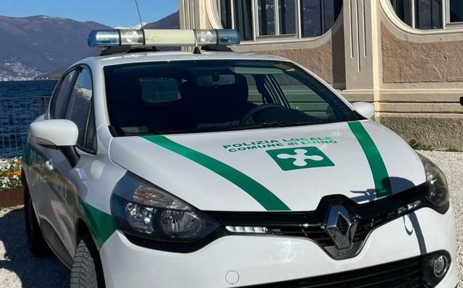 Luino, controlli notturni a raffica della polizia locale sulle strade Luino, controlli notturni a raffica della polizia locale sulle strade