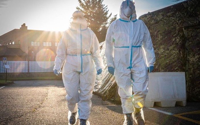 Variante inglese a Bollate: scuole chiuse e rischio zona rossa per evitare che il focolaio si allarghi Variante inglese a Bollate: scuole chiuse e rischio zona rossa per evitare che il focolaio si allarghi