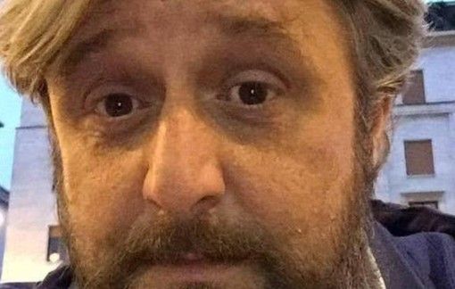 Due anni senza Fausto sono lunghi da passare. Un brindisi all'Amaretto e a quel mercatino da rimettere in ordine Due anni senza Fausto sono lunghi da passare. Un brindisi all'Amaretto e a quel mercatino da rimettere in ordine